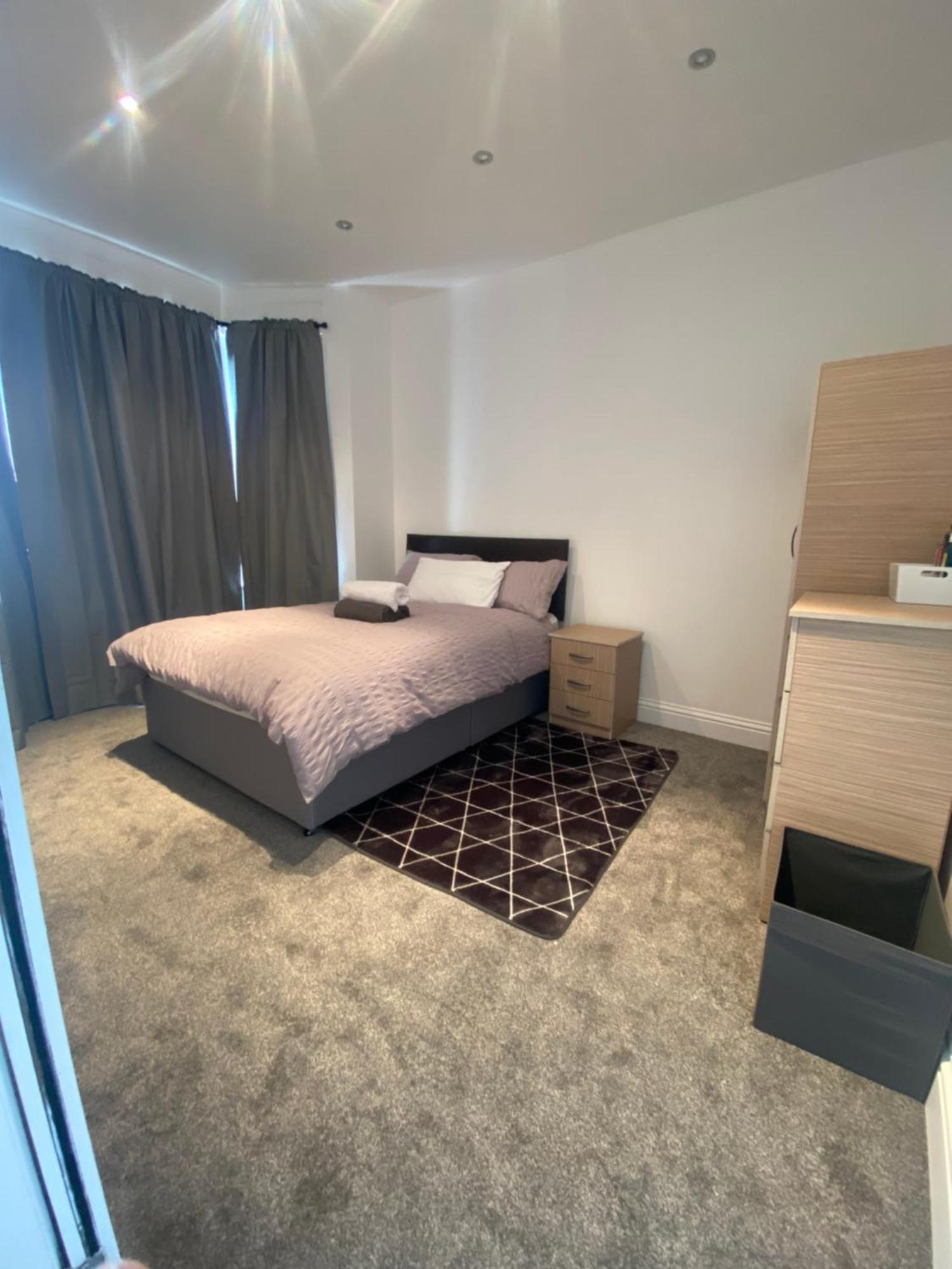 Cosy House In Newham Apartment London Exterior photo